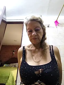 MaryLunne online show from May 10, 11:59 am