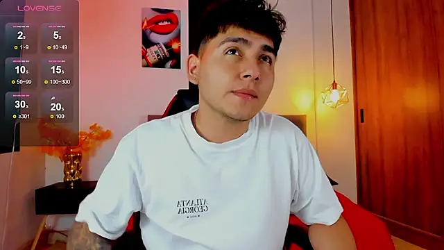 Nicolas James Sc online show from January 19, 2:21 pm