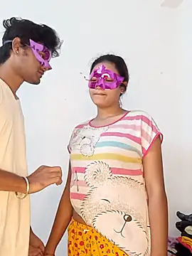 new coupleee online show from November 1, 12:29 pm