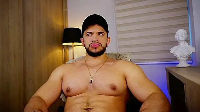 Erick Thompsonx online show from March 9, 9:41 pm