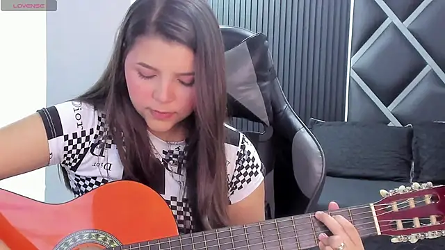 Charlotte-Star online show from November 17, 9:09 pm