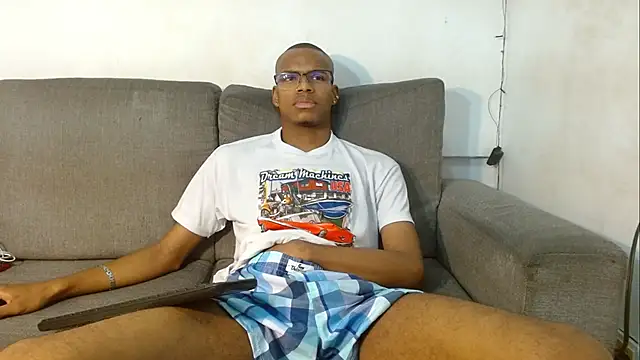 criss zuri online show from October 27, 11:58 am