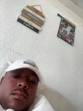 DaddyMyles online show from June 2, 8:38 am