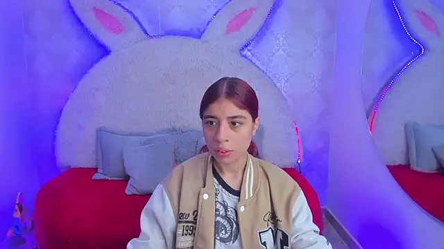 Gaby louse online show from January 6, 7:39 pm