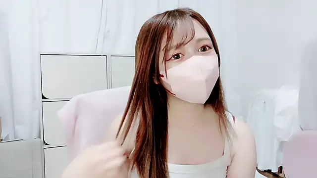 Snapshot of Hanachan_Gcup_ chatting on September 29, 9:14 am Hanachan Gcup online show from September 29, 9:14 am