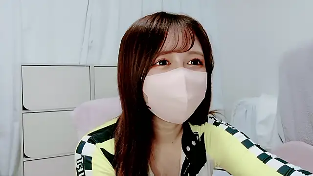 Snapshot of Hanachan_Gcup_ chatting on October 3, 11:51 am Hanachan Gcup online show from October 3, 11:51 am