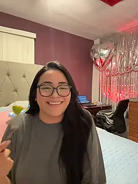 MyHoneyFrida online show from December 23, 4:32 am