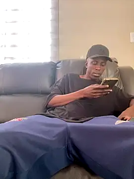 Snapshot of MeneerIan chatting on September 30, 12:21 pm MeneerIan online show from September 30, 12:21 pm