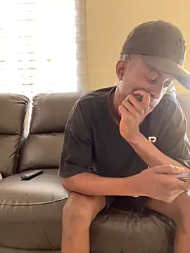 Snapshot of MeneerIan chatting on October 15, 6:13 am MeneerIan online show from October 15, 6:13 am