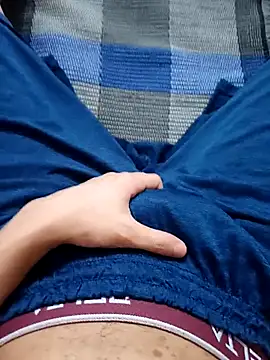 Rafss12cm online show from October 7, 7:44 pm