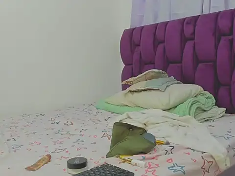 berenicelV online show from November 26, 3:57 pm