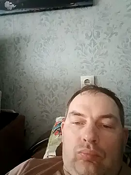 Snapshot of SummerArthur chatting on September 20, 9:43 am SummerArthur online show from September 20, 9:43 am