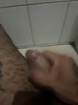 Snapshot of FromVnz chatting on November 4, 1:21 pm FromVnz online show from November 4, 1:21 pm