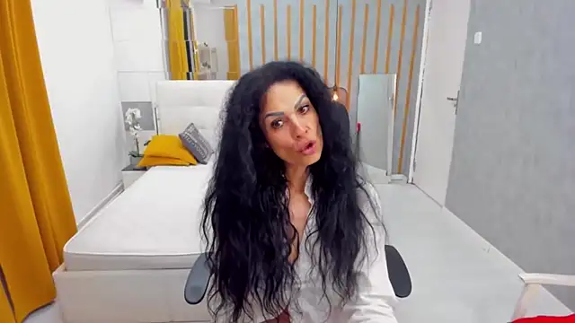 Snapshot of MarbellaRyder chatting on July 13, 9:06 pm MarbellaRyder online show from July 13, 9:06 pm