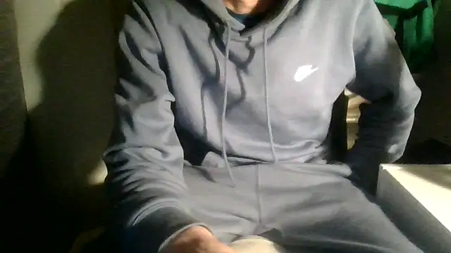 juju78jujuu online show from January 17, 8:23 pm