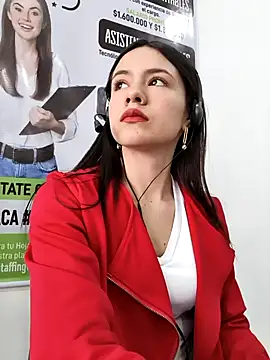 CHARLOTTE  05 online show from November 6, 1:12 pm