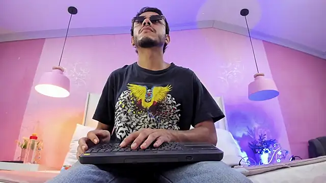 Boss Domiinator online show from February 17, 12:23 pm