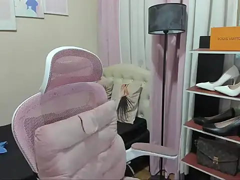 Seductive Margaux online show from October 1, 6:08 am