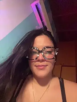 Snapshot of alilith chatting on June 28, 10:49 pm alilith online show from June 28, 10:49 pm