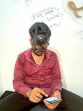 Snapshot of MeekBatgirl chatting on September 9, 12:48 pm MeekBatgirl online show from September 9, 12:48 pm