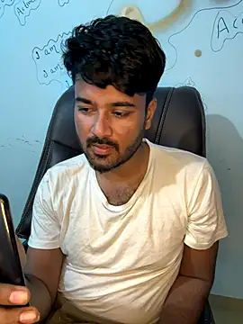 Snapshot of MeekBatgirl chatting on October 11, 4:16 pm MeekBatgirl online show from October 11, 4:16 pm