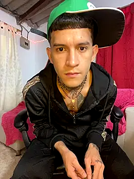 dilan abraham12 online show from November 7, 3:17 am