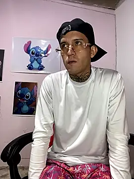 dilan abraham12 online show from January 11, 1:32 am