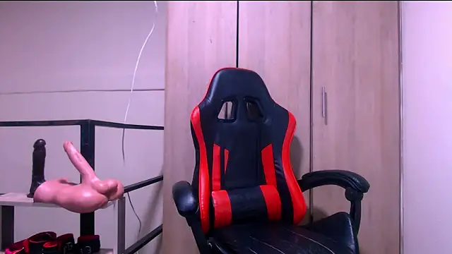 dilan abraham12 online show from April 9, 10:42 am