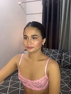 AngelHille online show from October 6, 2:58 pm