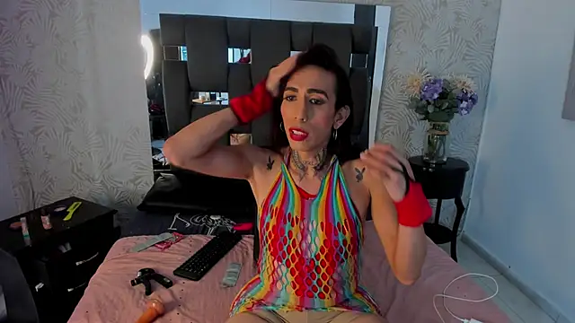 MissDiabla  online show from October 29, 12:46 am