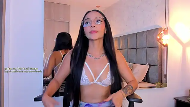 Roseaurora online show from April 14, 12:11 pm