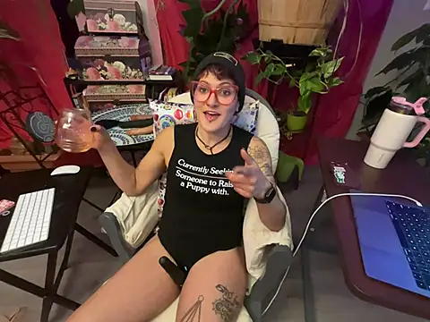 kinkycanner online show from February 26, 4:22 am