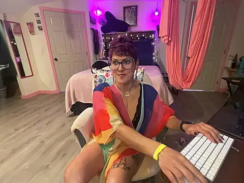 kinkycanner online show from March 1, 3:19 am