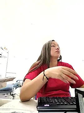 Madisson-04  online show from October 28, 7:16 pm