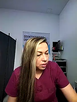 Madisson-04  online show from January 6, 3:27 pm