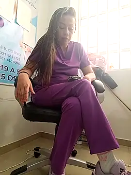 Madisson-04  online show from February 23, 2:47 pm