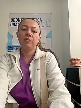 Madisson-04  online show from April 8, 3:01 pm