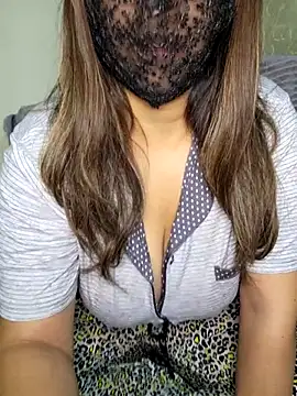 Snapshot of mysticlure-- chatting on October 25, 7:08 pm mysticlure-- online show from October 25, 7:08 pm