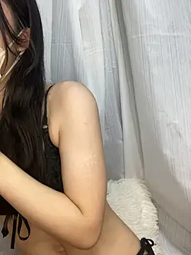 Yuki chan 2 online show from April 13, 11:59 am