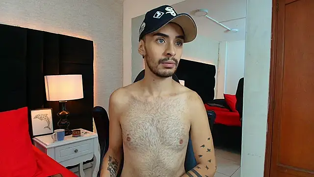 HairyDiamond  online show from September 15, 5:24 pm