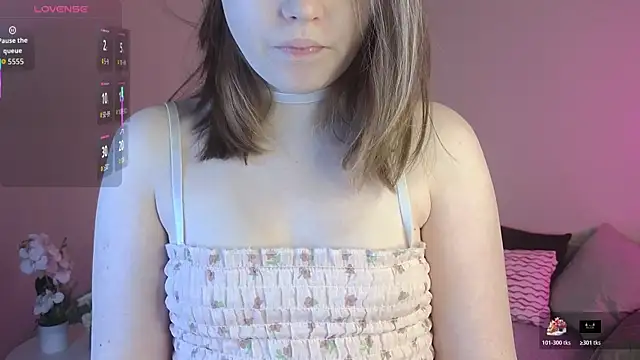 Snapshot of Sweetie_Hope chatting on January 18, 4:11 pm Sweetie Hope online show from January 18, 4:11 pm