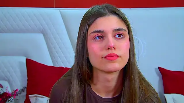 ArianaAllens online show from November 29, 6:49 am