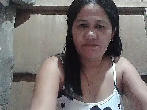 hotmama 063 online show from May 21, 9:00 pm