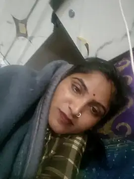 Snapshot of LUCKY_cut chatting on February 24, 4:49 pm LUCKY cut online show from February 24, 4:49 pm