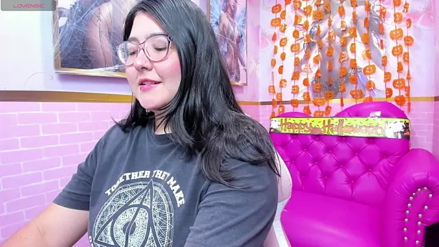 Dulce meow online show from October 17, 11:46 am