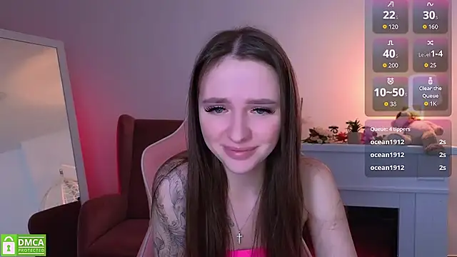 WildHoneyXO online show from October 3, 5:59 am