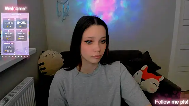 Kitten Alissa online show from May 20, 1:06 pm