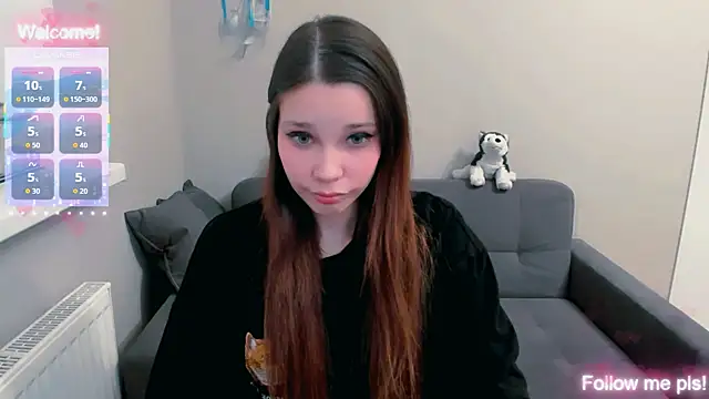 Kitten Alissa online show from June 4, 8:04 pm