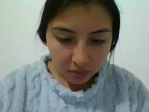 Snapshot of _Romilly_ chatting on May 16, 2:19 am Romilly online show from May 16, 2:19 am