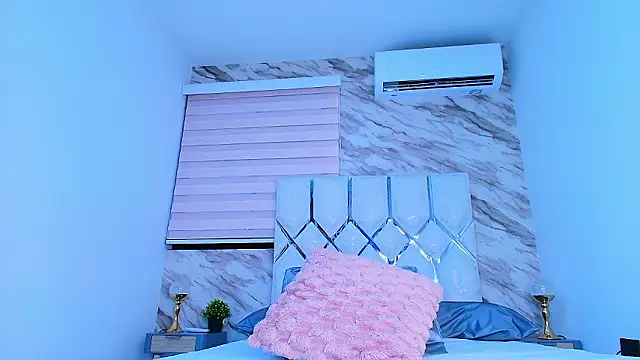 collet 1 online show from February 7, 12:09 pm